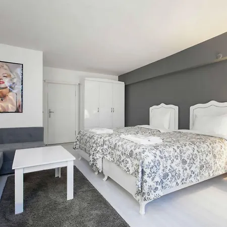 Daire Aristo Galata Suites *