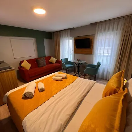 Aristo Galata Suites *