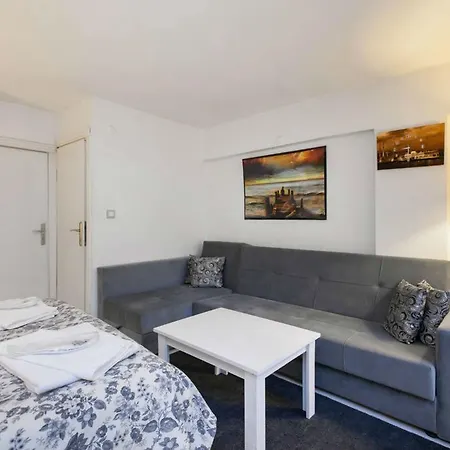 Daire Aristo Galata Suites